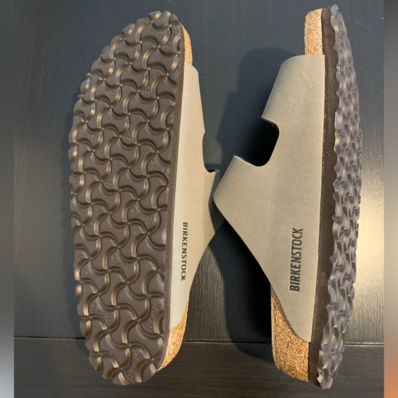 Birkenstock Arizona Birko-Flor. 39 = 8/8.5 size - Picture 5 of 5
